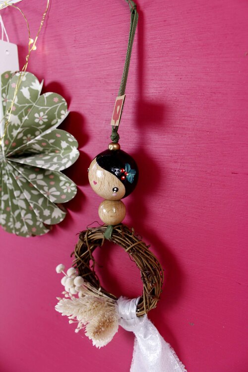 (image pour) Coffret Couronne Enchantée Blanc Givré